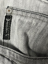 Lade das Bild in den Galerie-Viewer, vintage Emporio Armani jeans {M}
