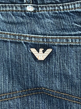 Carica l&#39;immagine nel visualizzatore di Gallery, vintage Armani jeans {XL}
