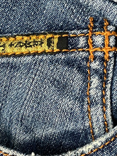Carica l&#39;immagine nel visualizzatore di Gallery, vintage Armani jeans {S}
