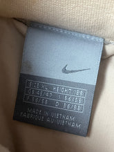 Load image into Gallery viewer, vintage beige Nike vest {XL}
