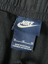Lade das Bild in den Galerie-Viewer, black Nike trackpants {M}
