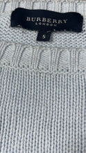 Lade das Bild in den Galerie-Viewer, vintage babyblue Burberry knittedsweater {M}
