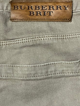 Cargar imagen en el visor de la galería, vintage Burberry pants {L}
