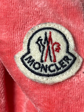 Carregar imagem no visualizador da galeria, vintage pink Moncler sweatjacket {S}
