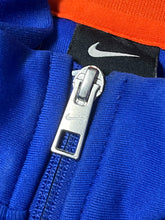Lade das Bild in den Galerie-Viewer, vintage Nike Netherlands trackjacket {S}

