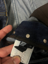 Lade das Bild in den Galerie-Viewer, vintage Gucci jeans {L}
