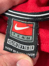 Lade das Bild in den Galerie-Viewer, vintage Nike PSV Eindhoven trackjacket {XS}
