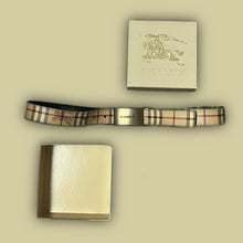 Carregar imagem no visualizador da galeria, vintage Burberry belt fullset
