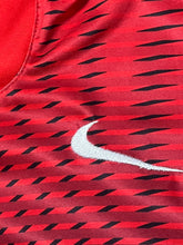 Lade das Bild in den Galerie-Viewer, vintage Nike 90 jersey {XL}
