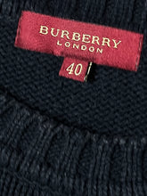 Load image into Gallery viewer, vintage Burberry knittedsweater {XS}
