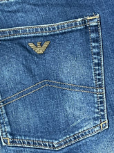 Load image into Gallery viewer, vintage Armani jeans {M}
