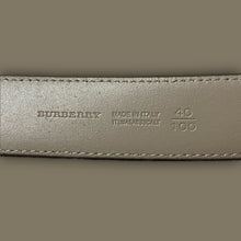 Load image into Gallery viewer, vintage Burberry belt
