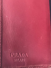 Cargar imagen en el visor de la galería, vintage Prada wallet
