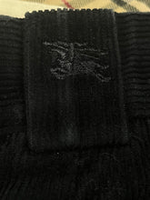 Carregar imagem no visualizador da galeria, vintage Burberry cordpants {M-L}
