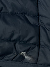 Lade das Bild in den Galerie-Viewer, black Lacoste vest {S} - 439sportswear
