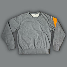 Carregar imagem no visualizador da galeria, grey Moncler sweater {XL} - 439sportswear
