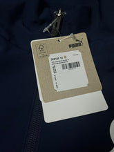 Cargar imagen en el visor de la galería, navyblue Puma Olympique Marseille windbreaker DSWT {S} - 439sportswear

