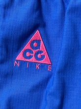 Carregar imagem no visualizador da galeria, Nike ACG trackpants {S-M} - 439sportswear
