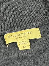 Cargar imagen en el visor de la galería, vintage Burberry 1/4 knittedsweater zipper Burberry
