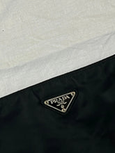 Lade das Bild in den Galerie-Viewer, vintage Prada shoulder bag Prada

