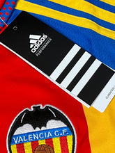 Cargar imagen en el visor de la galería, vintage Adidas Fc Valencia 2015-2016 away jersey DSWT {S} - 439sportswear
