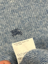Charger l&#39;image dans la galerie, vintage babyblue Burberry knittedsweater Burberry

